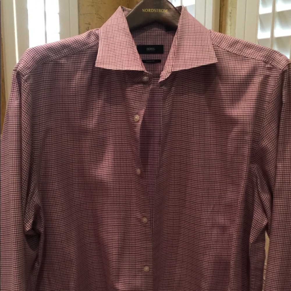 Hugo Boss sharp fit men’s dress shirt